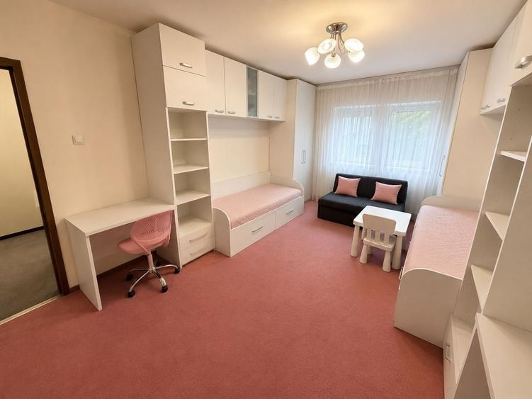 Apartament cu 2 camere decomandat în Cetate