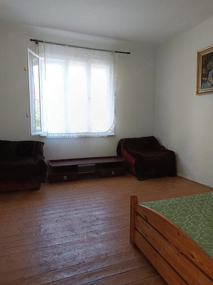 Casă cu 3 camere cu Teren 765 Mp în Grădiște