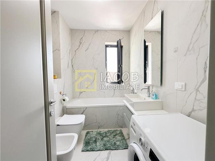 Apartament cu 2 camere semidecomandat în Central