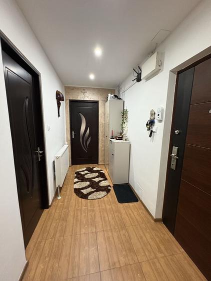 Apartament cu 2 camere decomandat în Berca