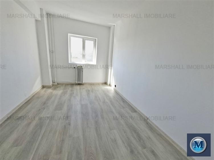Apartament cu 4 camere decomandat în Malu Roșu