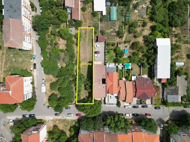 Teren Construcții intravilan de 674 mp, în Steaua