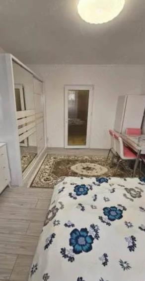 garsonieră zona Far mobilată utilată 25 mp - 1