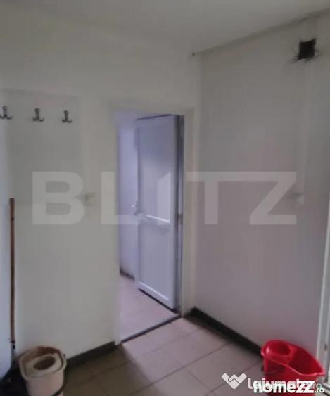 Spațiu comercial, de 200 mp, în Central