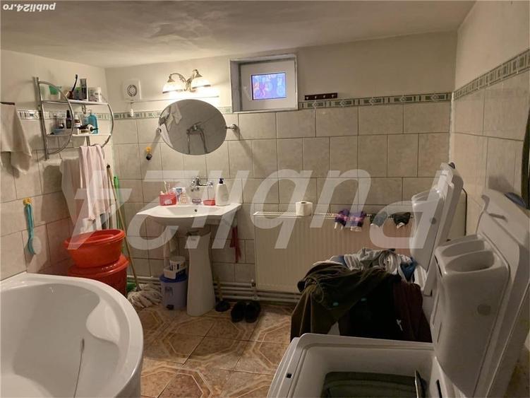 Casă cu 4 camere cu Teren 462 Mp în Ovidiu
