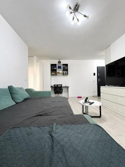 Apartament cu 2 camere semidecomandat, mobilat în Moșnița Nouă