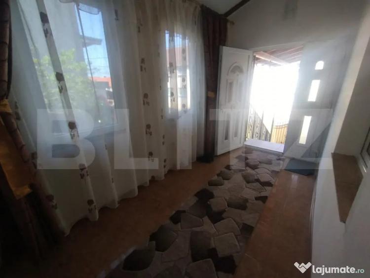 Casa 3 camere, 100mp si spatiu comercial, teren 513 mp, zona - 4