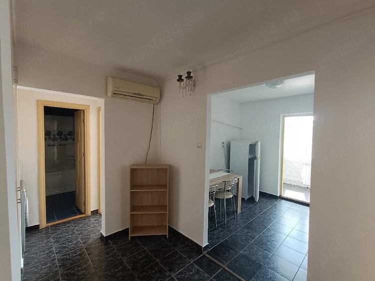 Apartament cu 2 camere decomandat în CET