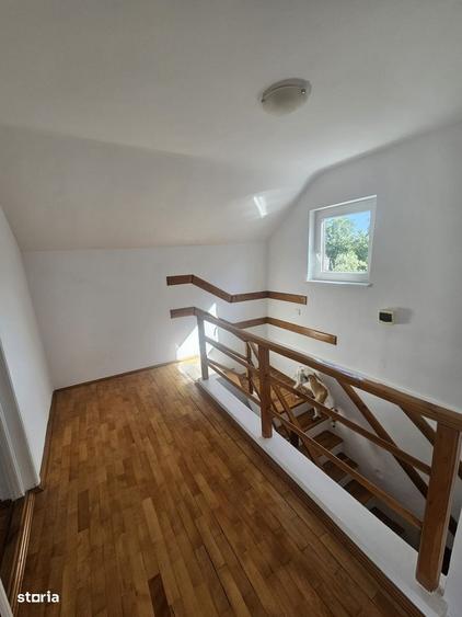 Casa in Andrei Muresanu, 5 camere, ultrafinisata! - 2