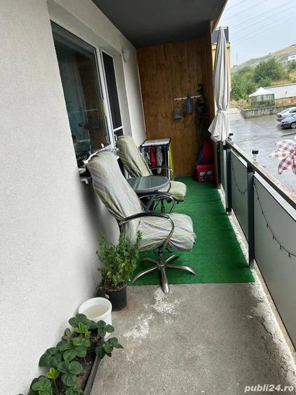 Apartament cu 2 camere semidecomandat în Florești