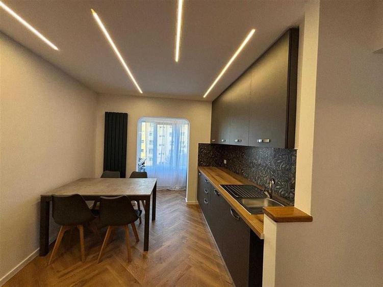 Apartament cu 2 camere decomandat, mobilat în Valea Aurie — fotografia 3