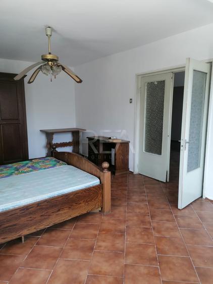 Apartament cu 3 camere decomandat în Gorjului