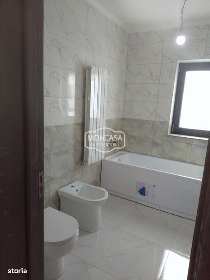 Casă cu 3 camere în Central