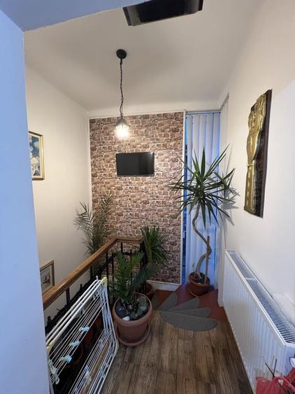 Apartament cu 2 camere decomandat în Sârbi