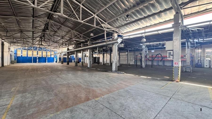 Spațiu industrial, de 1,500 mp, în Nord-Vest
