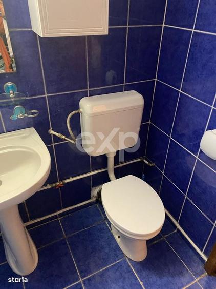 Apartament cu 2 camere semidecomandat în Calea București