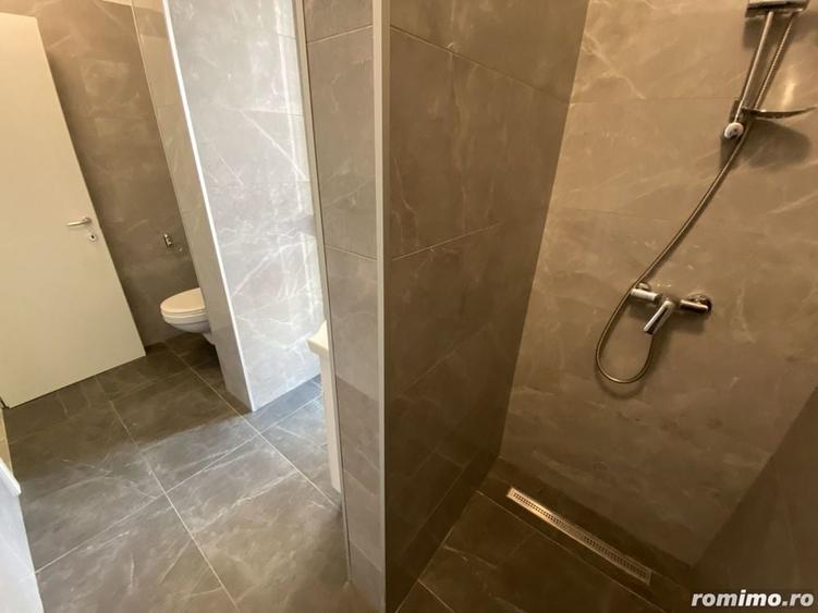 Apartament cu 3 camere decomandat în Dumbrăvița