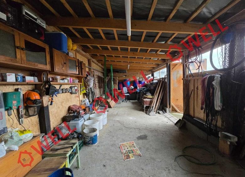 Casă cu 3 camere cu Teren 3233 Mp în Central