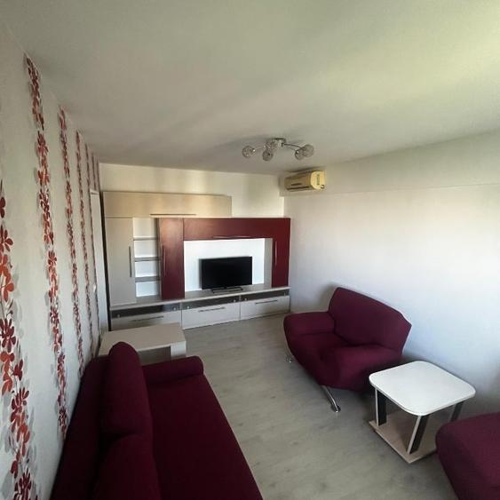Apartament cu 3 camere decomandat, mobilat în Giurgiului