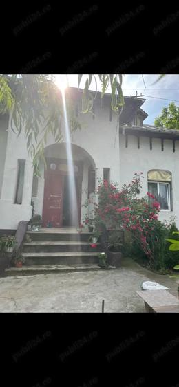 Casă cu 3 camere în Mihăești