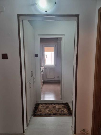 Apartament cu 2 camere decomandat în Exterior Vest