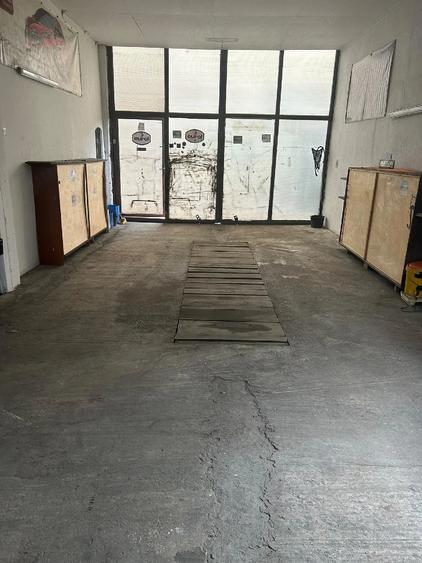 Spațiu comercial, de 70 mp, în Drăgășani