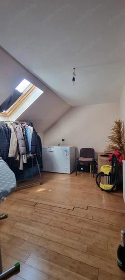 Casă cu 6 camere cu Teren 450 Mp în Geamăna