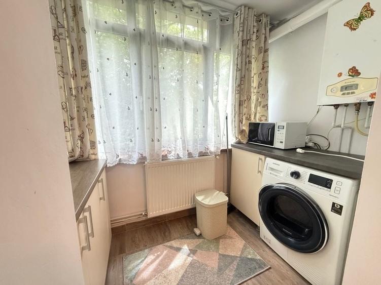 Apartament cu 2 camere decomandat în Moara de foc