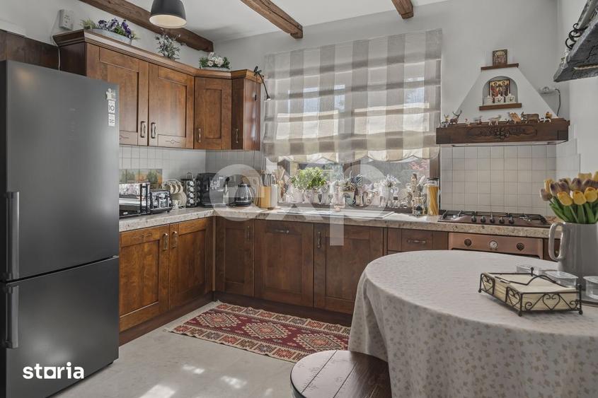 Refugiu urban in Bucuresti: vila eleganta, gradina matura si finisaje - 3