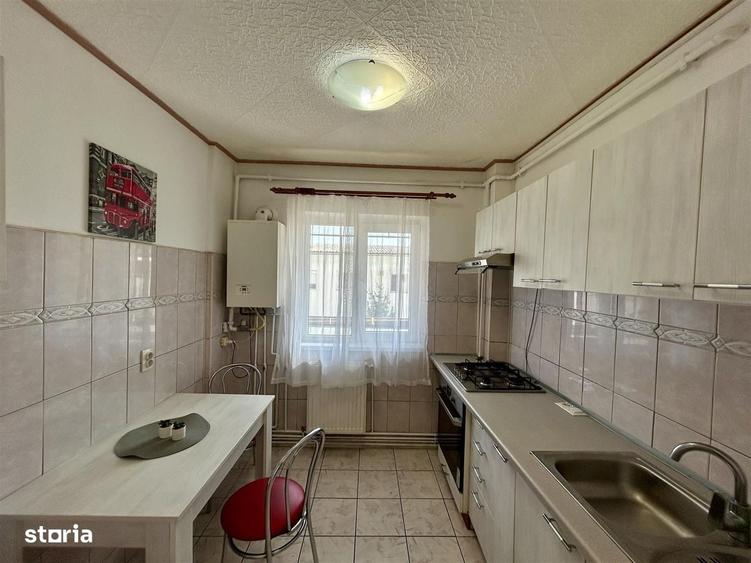 Apartament 2 camere decomandat balcon 6 mp, pivnita Ciresica - 5