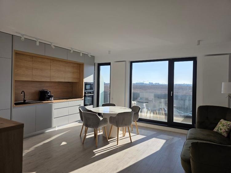 Apartament cu 2 camere semidecomandat, mobilat în Pipera