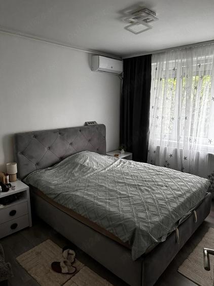 Apartament cu 2 camere decomandat în Berceni