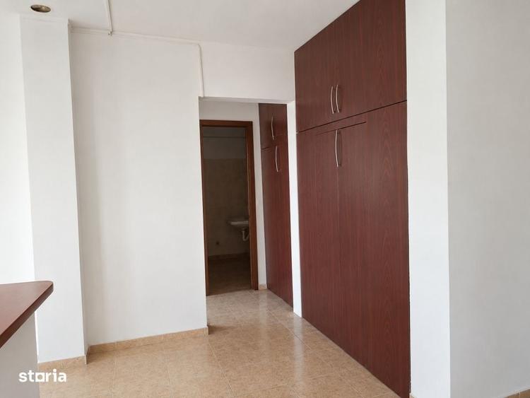 Apartament 3 camere, cartier Rovine - 6