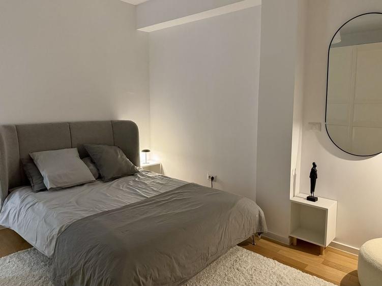 Apartament cu 3 camere decomandat în Parcul Circului