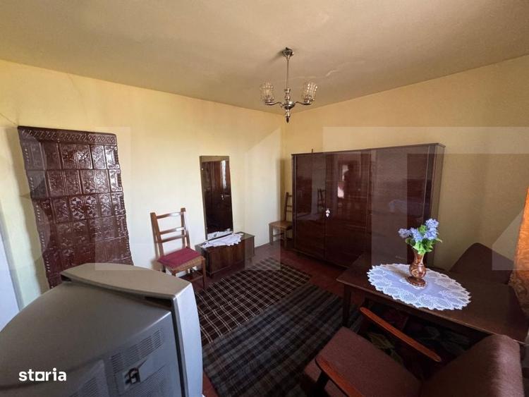 Casa din caramida, 54 mp, teren 466 mp, zona Stefan cel Mare - 3