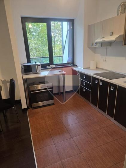 Apartament cu 2 camere decomandat în Răcădău