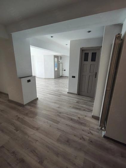 Apartament cu 2 camere decomandat în Unirii