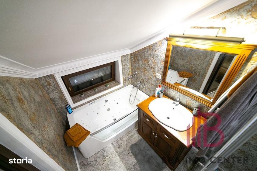 Casă cu 4 camere în Ghioroc