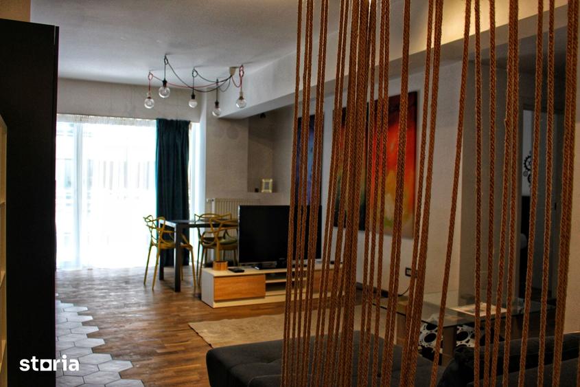 Apartament cu 3 camere în Dămăroaia