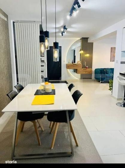 Apartament cu 4 camere în Central