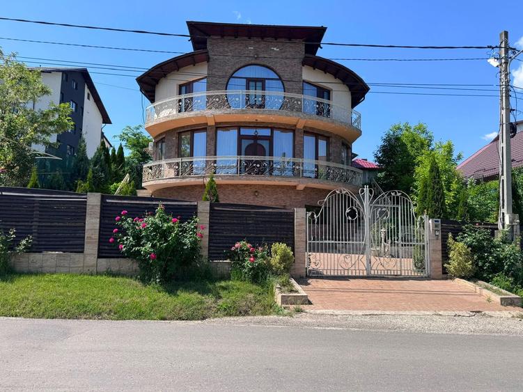 Casă cu 4 camere în Hlincea