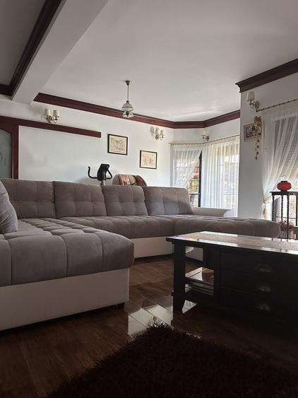 Casă cu 4 camere în Valea Lupului