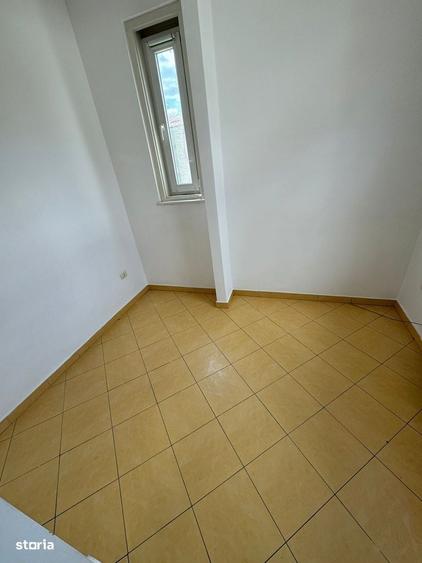 Casă cu 4 camere în Ultracentral