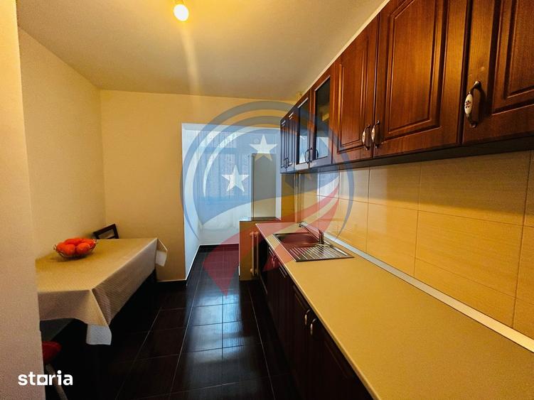 Apartament cu 4 camere în Valea Rosie