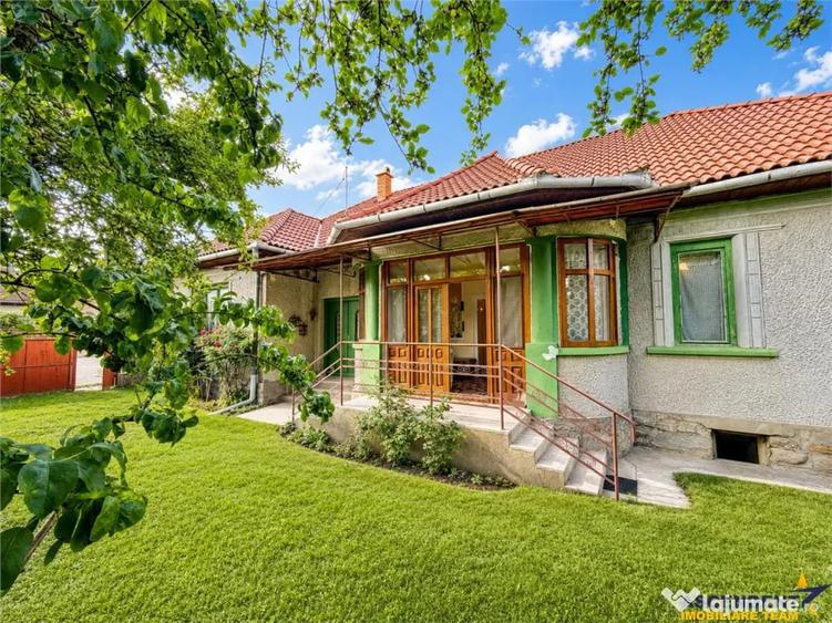 Casă cu 6 camere cu Teren 1911 Mp în Ilieni