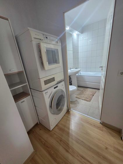 Garsonieră semidecomandată în Central