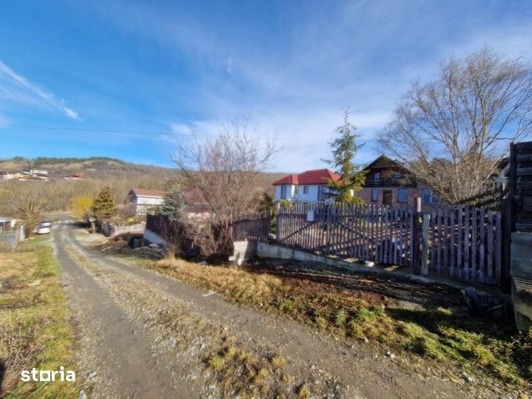 Casă cu 3 camere cu Teren 720 Mp în Apahida