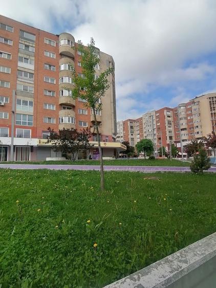 Garsonieră decomandată în Răcădău