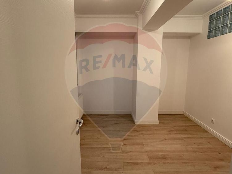 INCHIRIERE Apartament cu 3 camere in zona Aviatiei - 10