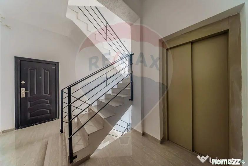 Apartament cu 2 camere semidecomandat în Intim